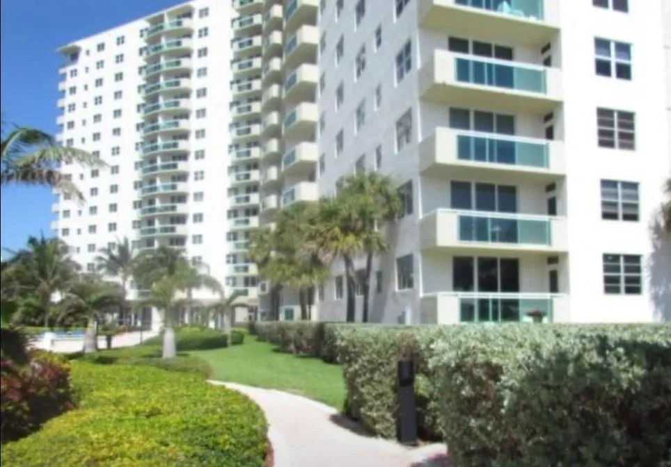 3001 S Ocean Drive Hollywood, FL 33019