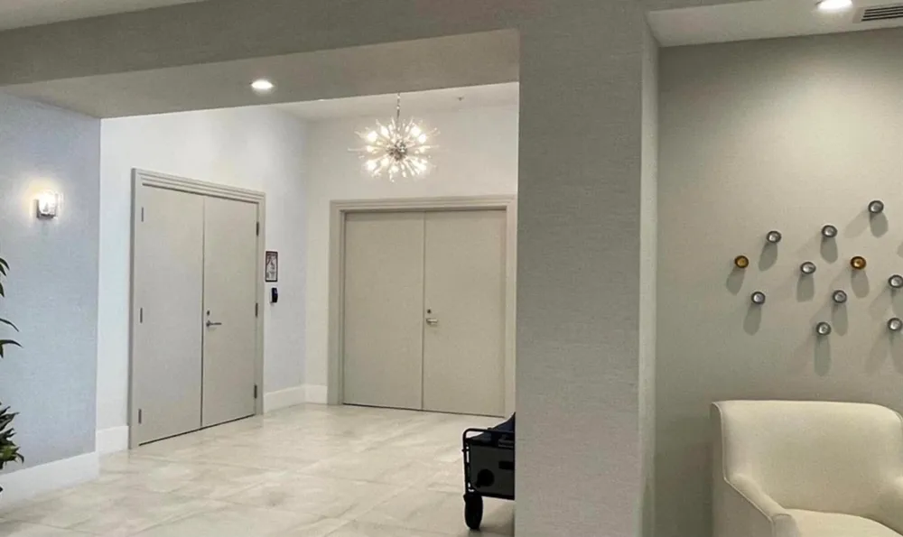 3001 S Ocean Drive Hollywood, FL 33019