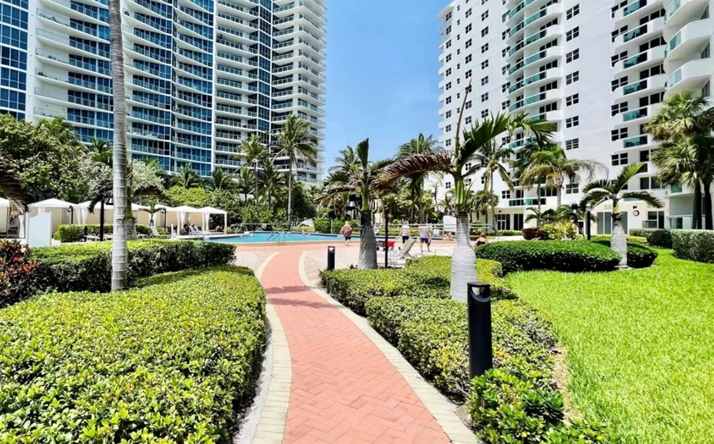 3001 S Ocean Drive Hollywood, FL 33019