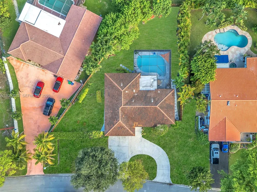 10305 NW 42nd Dr Coral Springs, FL 33065