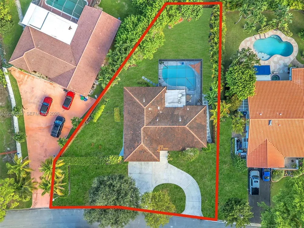 10305 NW 42nd Dr Coral Springs, FL 33065