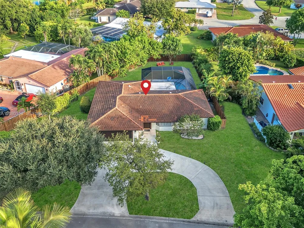10305 NW 42nd Dr Coral Springs, FL 33065