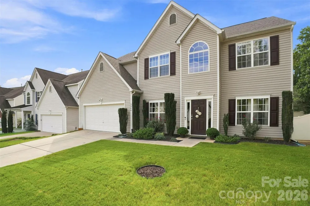 5909 Parkstone Drive Matthews, NC 28104
