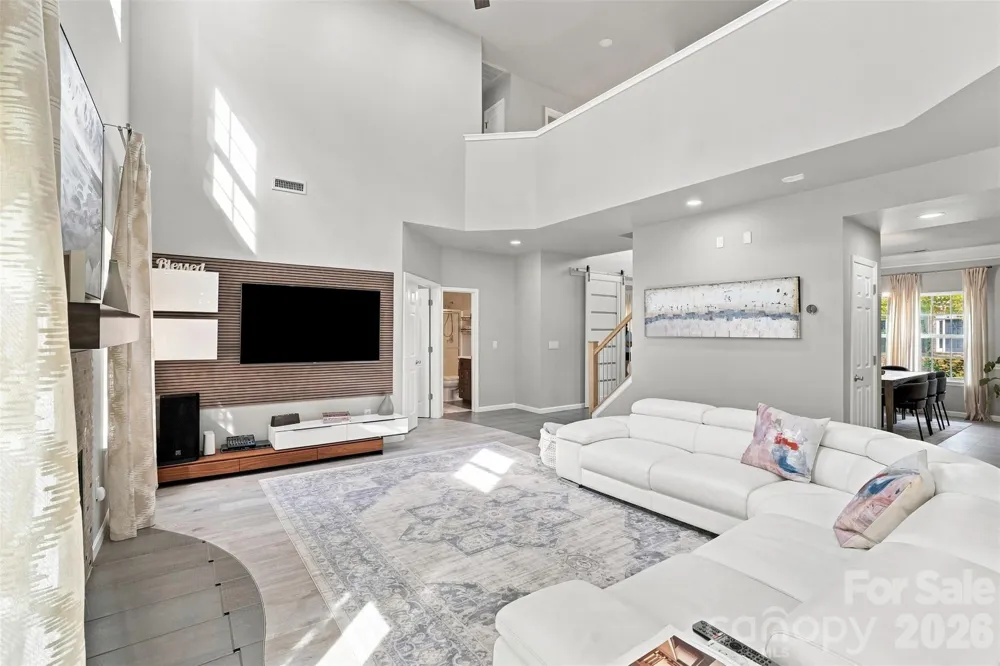 5909 Parkstone Drive Matthews, NC 28104