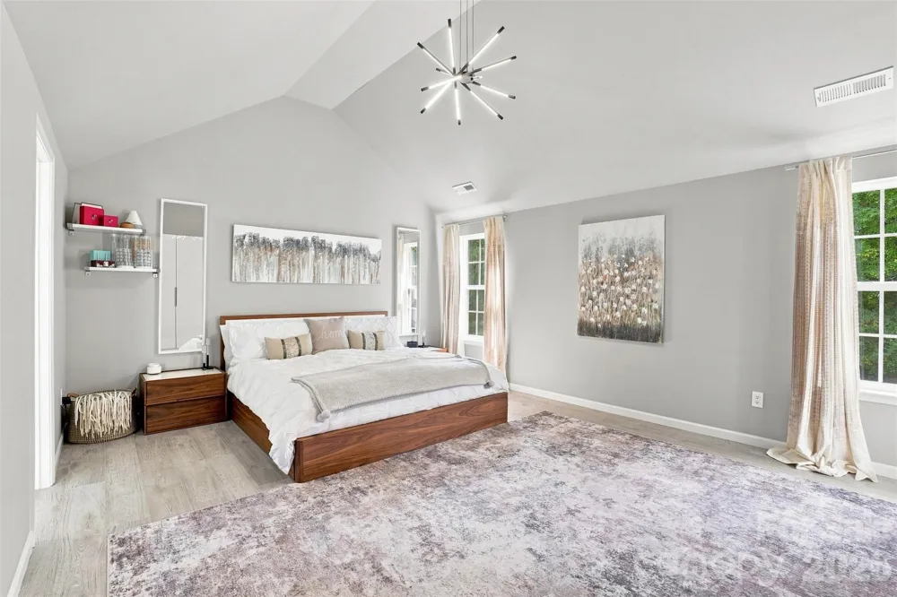 5909 Parkstone Drive Matthews, NC 28104