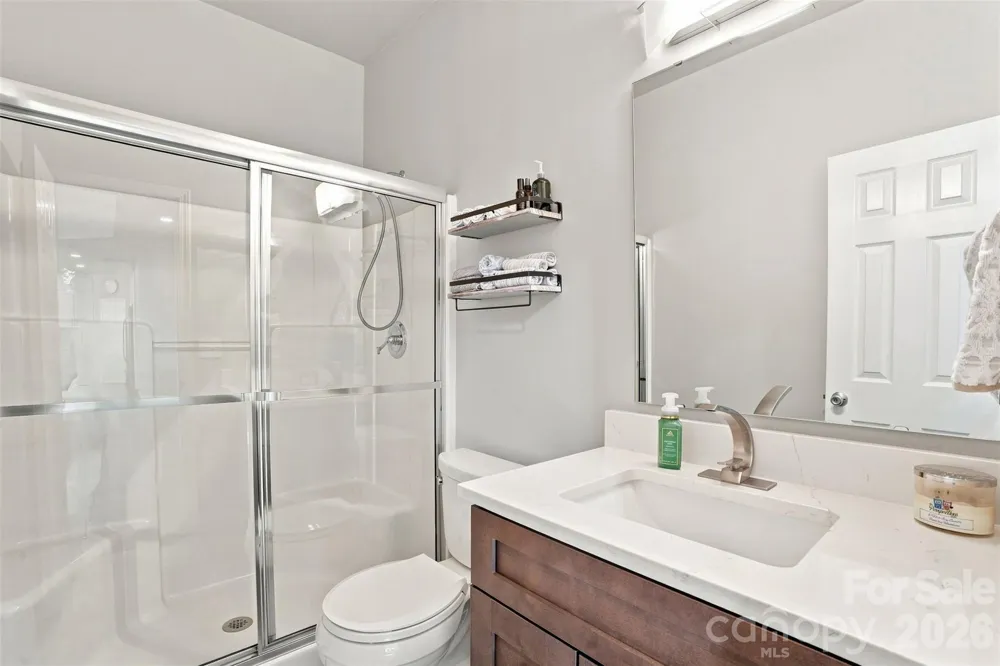 5909 Parkstone Drive Matthews, NC 28104