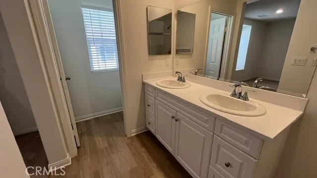 4285 E Carmel Privado Ontario, CA 91761