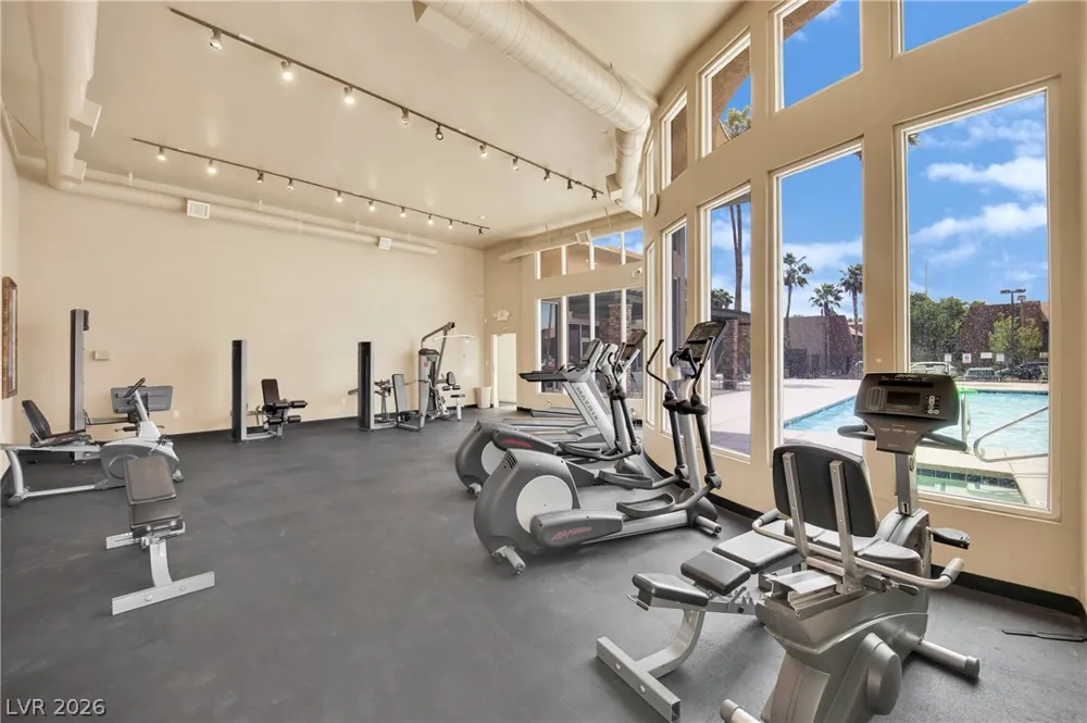 5386 River Glen Drive #349 Las Vegas, NV 89103