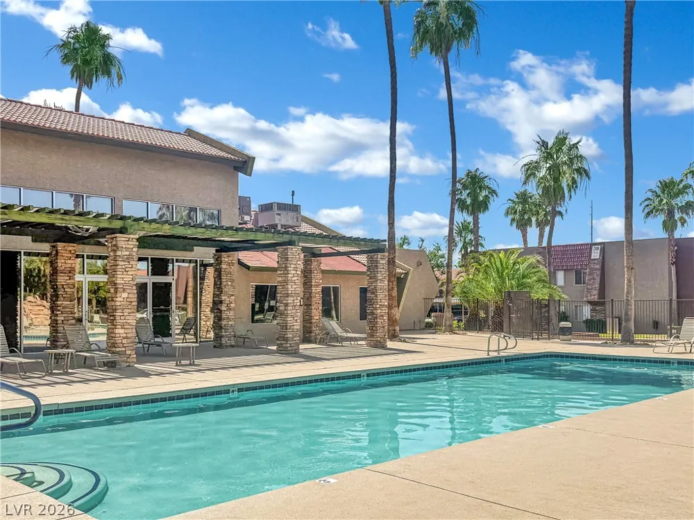 5386 River Glen Drive #349 Las Vegas, NV 89103