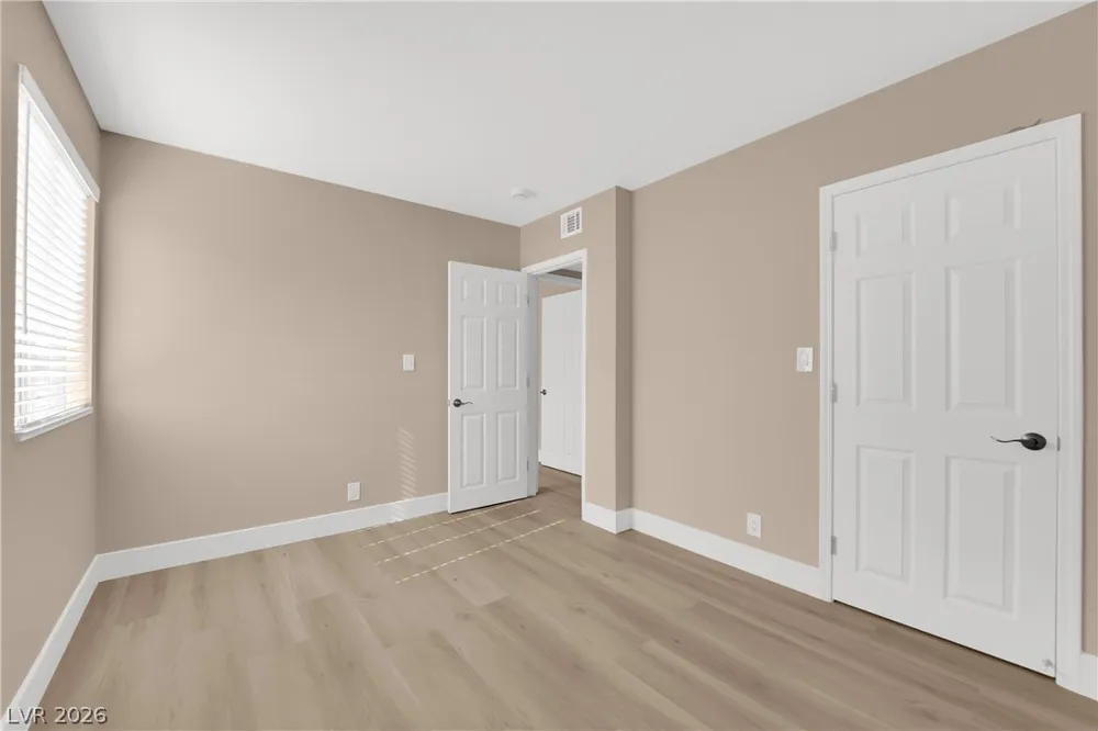 5386 River Glen Drive #349 Las Vegas, NV 89103