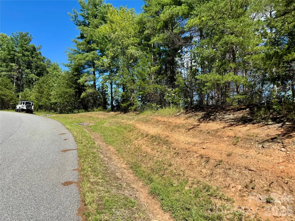 1.46 acres, Lot 48 Tomahawk Ridge Drive #Lot 48 Lenoir, NC 28645