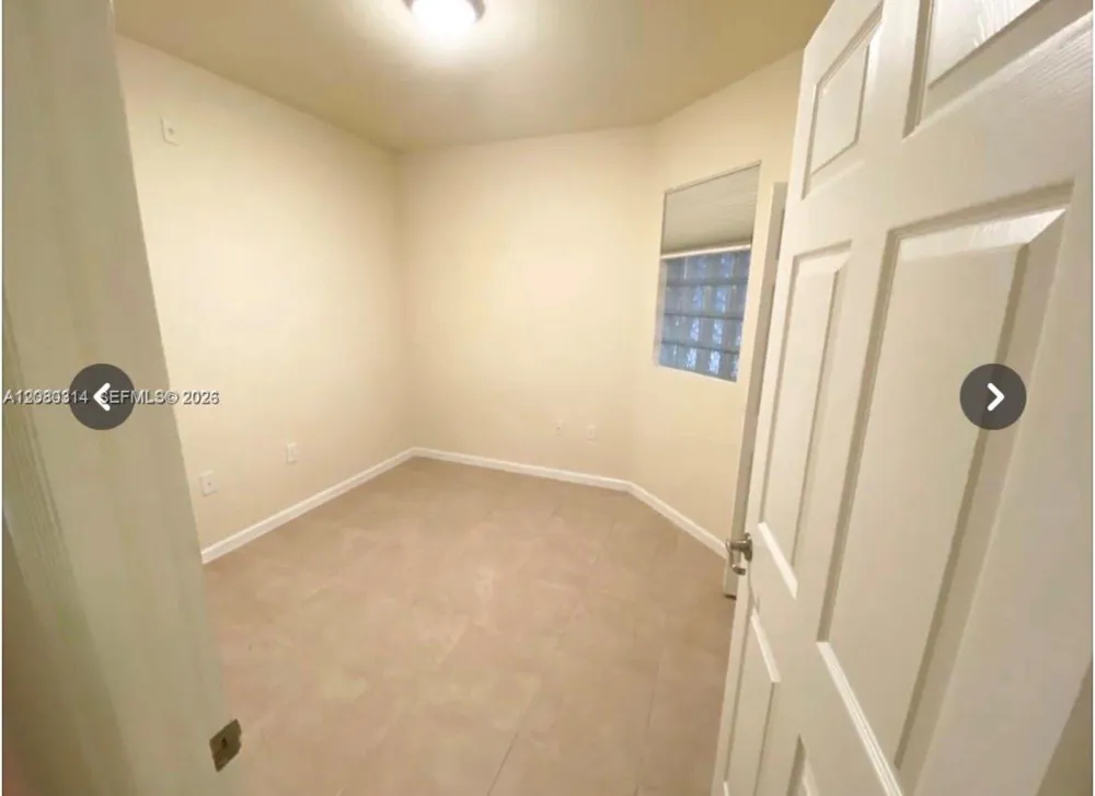 8650 97 Ave #108 Doral, FL 33178