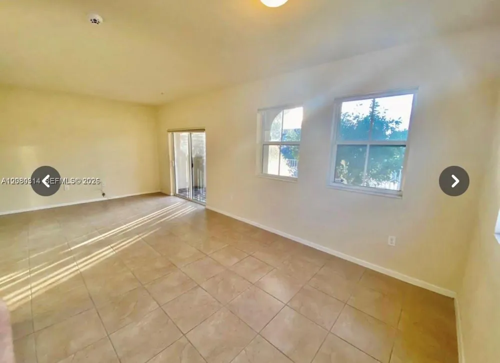 8650 97 Ave #108 Doral, FL 33178