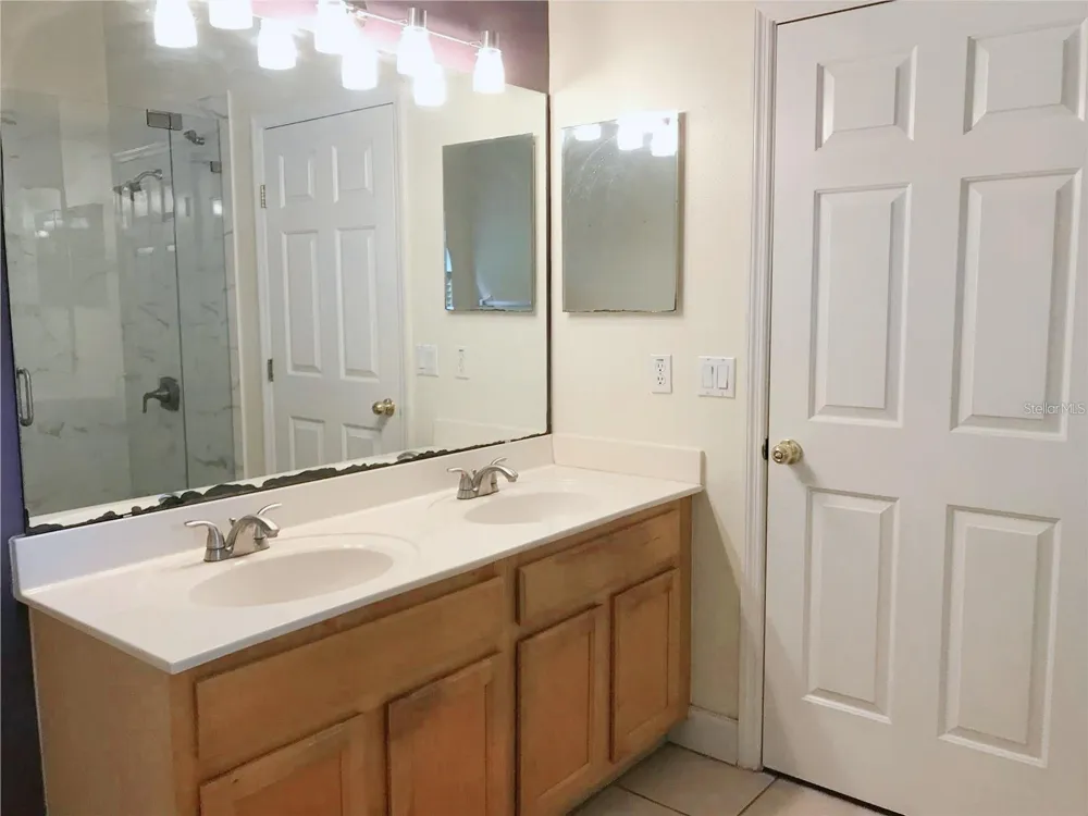 4931 MARBELLA ISLE DRIVE Orlando, FL 32837