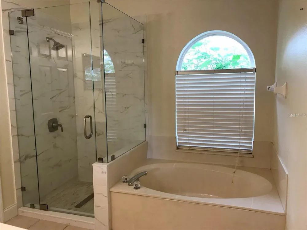 4931 MARBELLA ISLE DRIVE Orlando, FL 32837