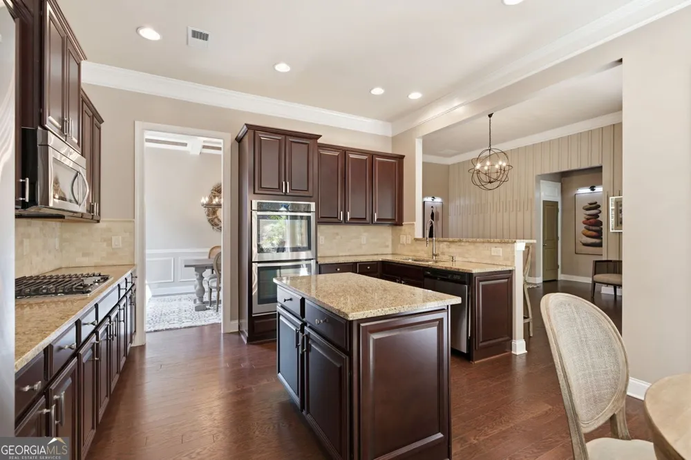 1985 Arbor Ridge LN Cumming, GA 30040