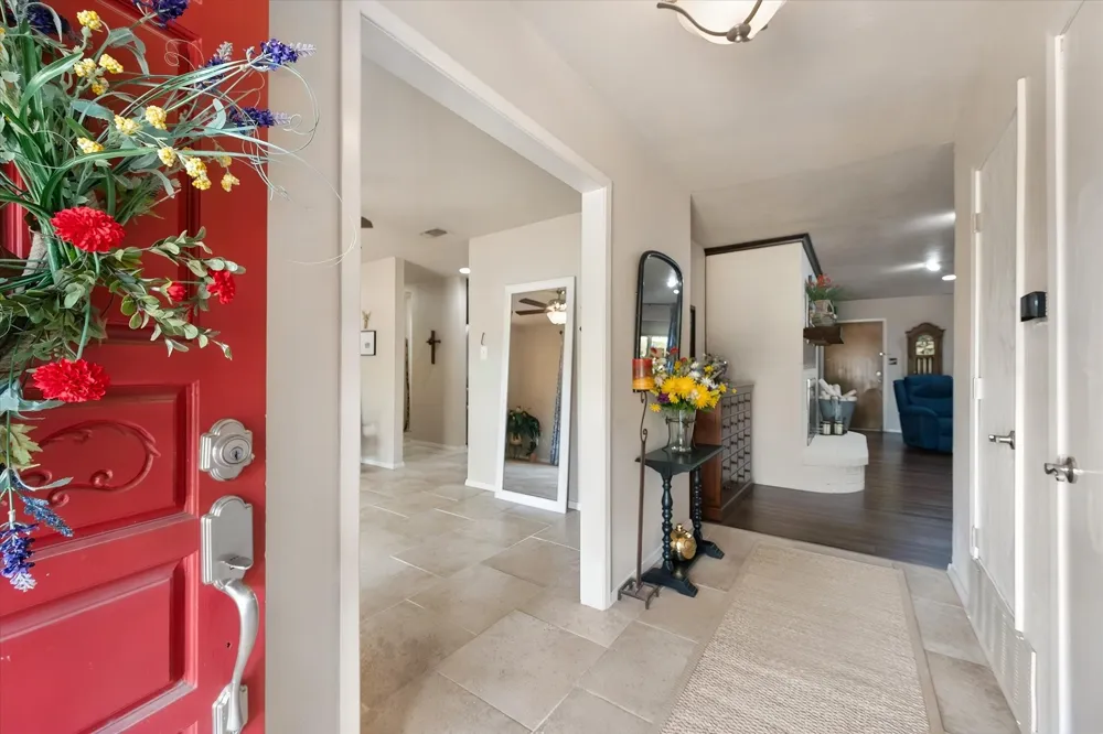 1032 E Enon Avenue Everman, TX 76140