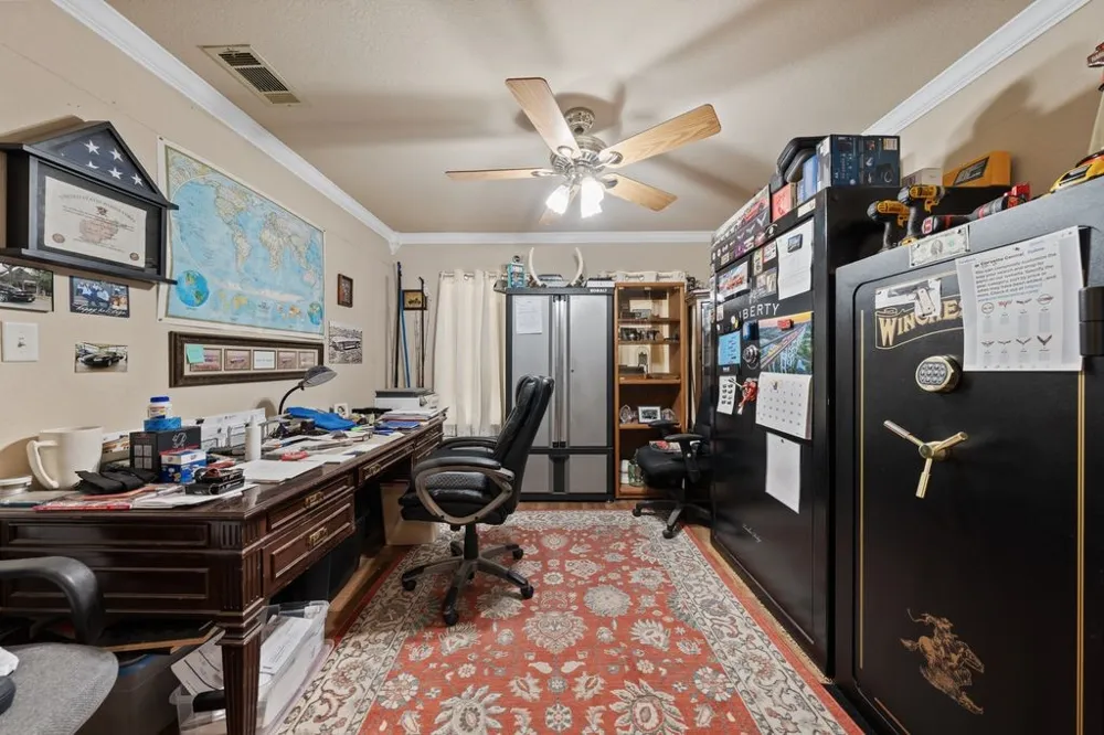 105 Topaz Circle Hewitt, TX 76643