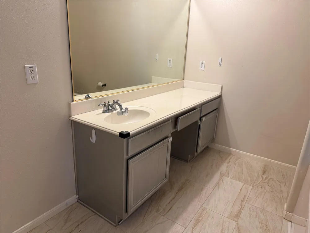 13715 Audra Lane Houston, TX 77083