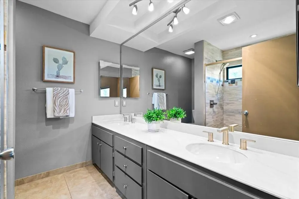 3155 E Ramon Road #802 Palm Springs, CA 92264