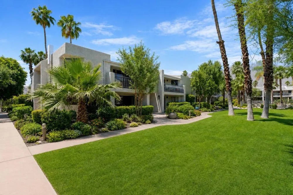 3155 E Ramon Road #802 Palm Springs, CA 92264
