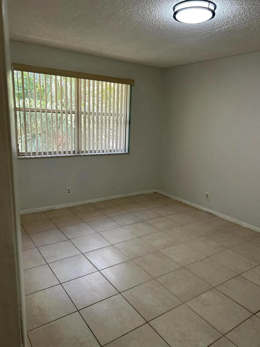 8781 Wiles Road #302 Coral Springs, FL 33067