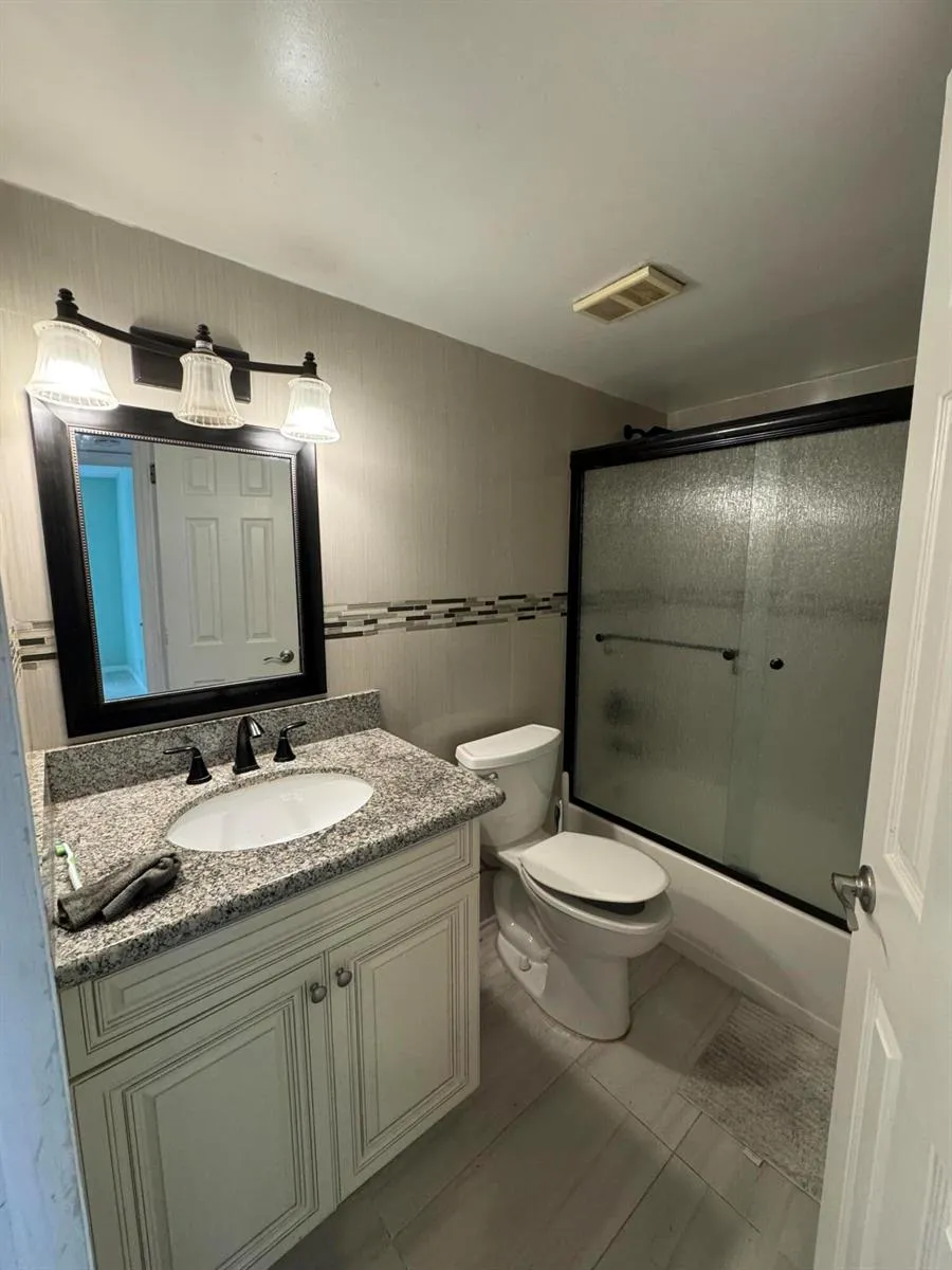 8781 Wiles Road #302 Coral Springs, FL 33067