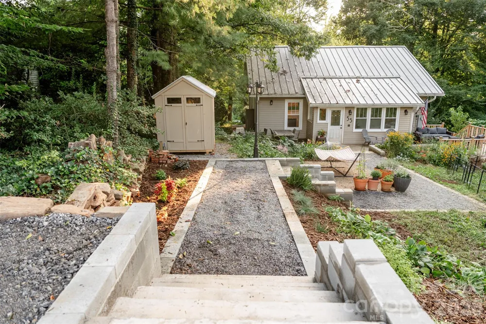 55 Beaman Road Marion, NC 28752