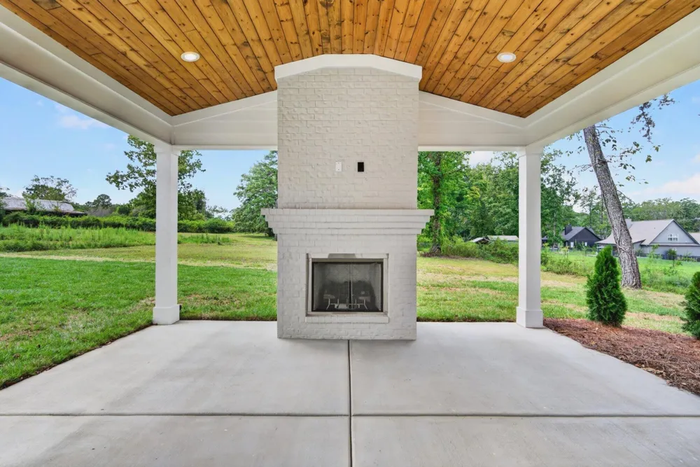 6855 Sawyer Road Signal Mountain, TN 37377