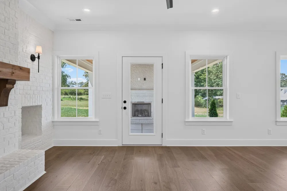6855 Sawyer Road Signal Mountain, TN 37377