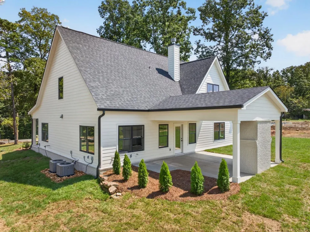 6855 Sawyer Road Signal Mountain, TN 37377