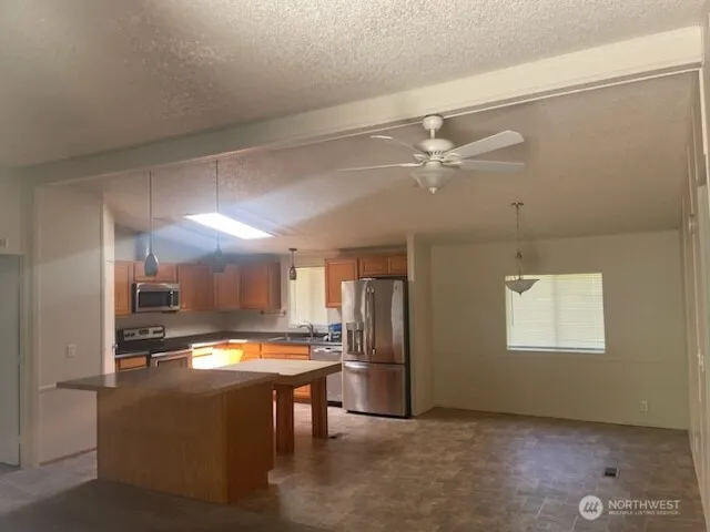 27367 NE Lindvog Road Kingston, WA 98346