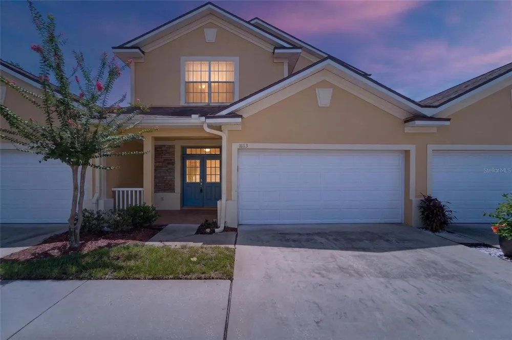 1113 SAVANNAH LANDINGS AVENUE Valrico, FL 33596