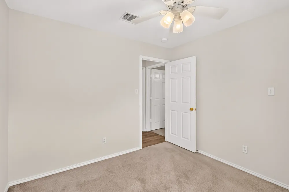 1604 Prickly Pear Street Lockhart, TX 78644