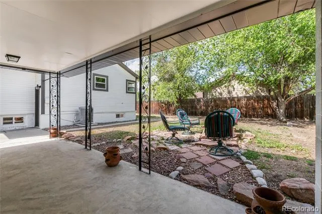 9525 W 11th Avenue Lakewood, CO 80215