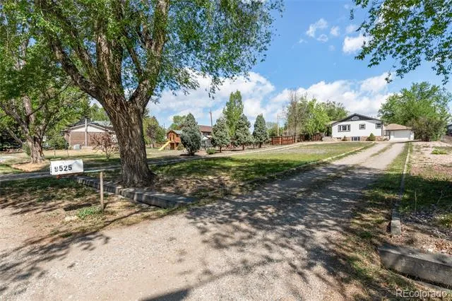 9525 W 11th Avenue Lakewood, CO 80215