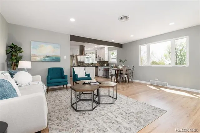 9525 W 11th Avenue Lakewood, CO 80215
