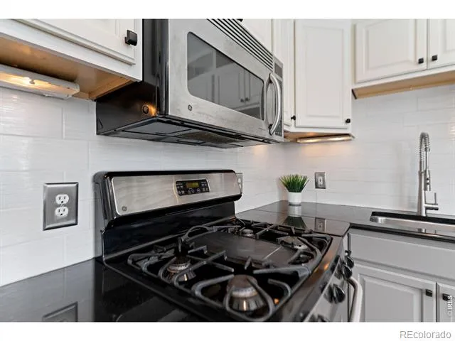 762 Dexter Street Denver, CO 80220