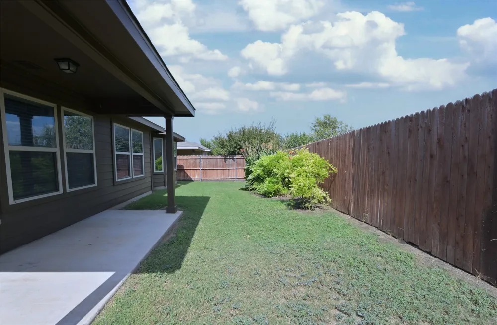 9212 Glen Mills Trail Fort Worth, TX 76179