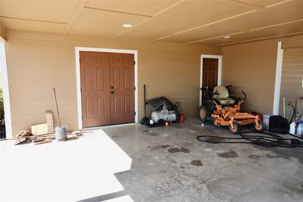 3740 CR 127 Gatesville, TX 76528