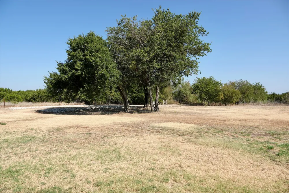 3740 CR 127 Gatesville, TX 76528