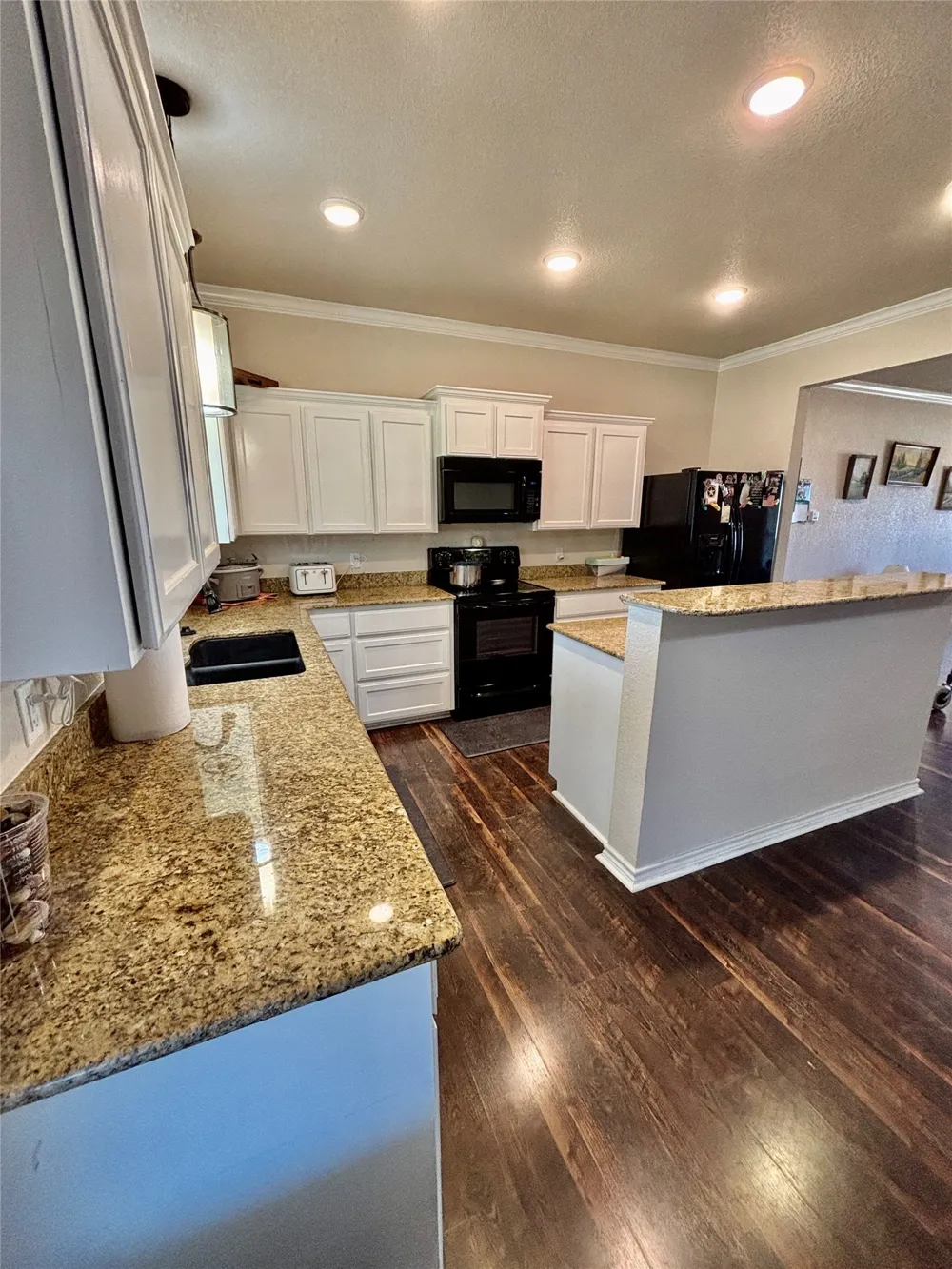 3740 CR 127 Gatesville, TX 76528
