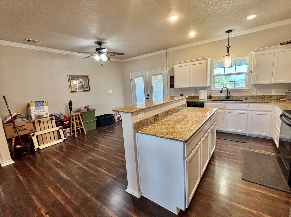 3740 CR 127 Gatesville, TX 76528