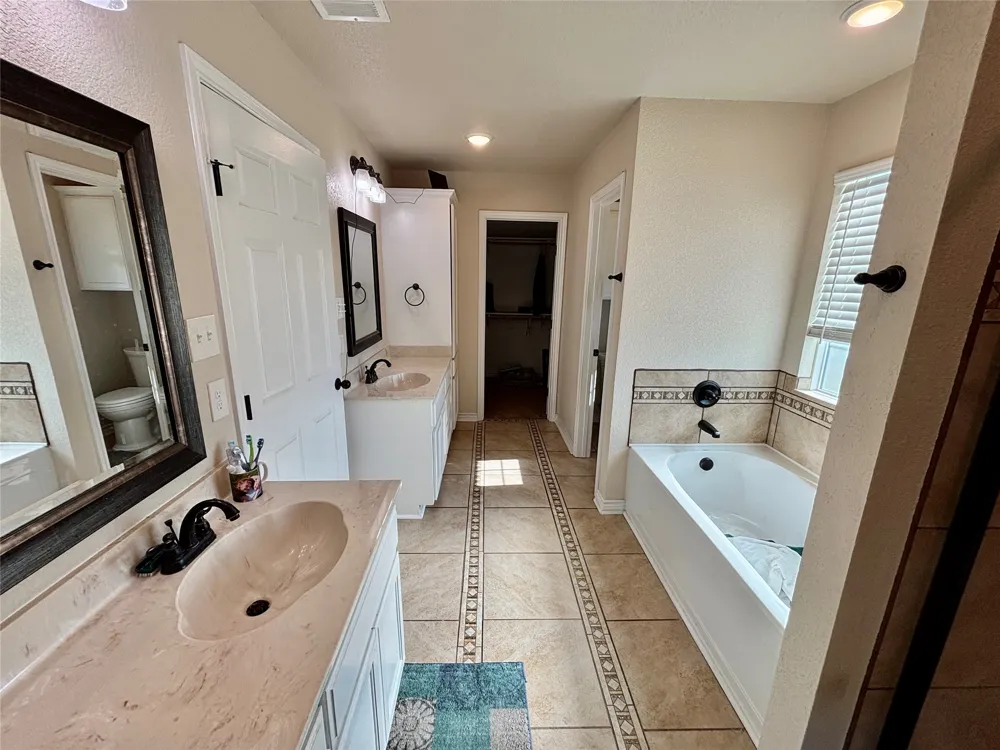 3740 CR 127 Gatesville, TX 76528