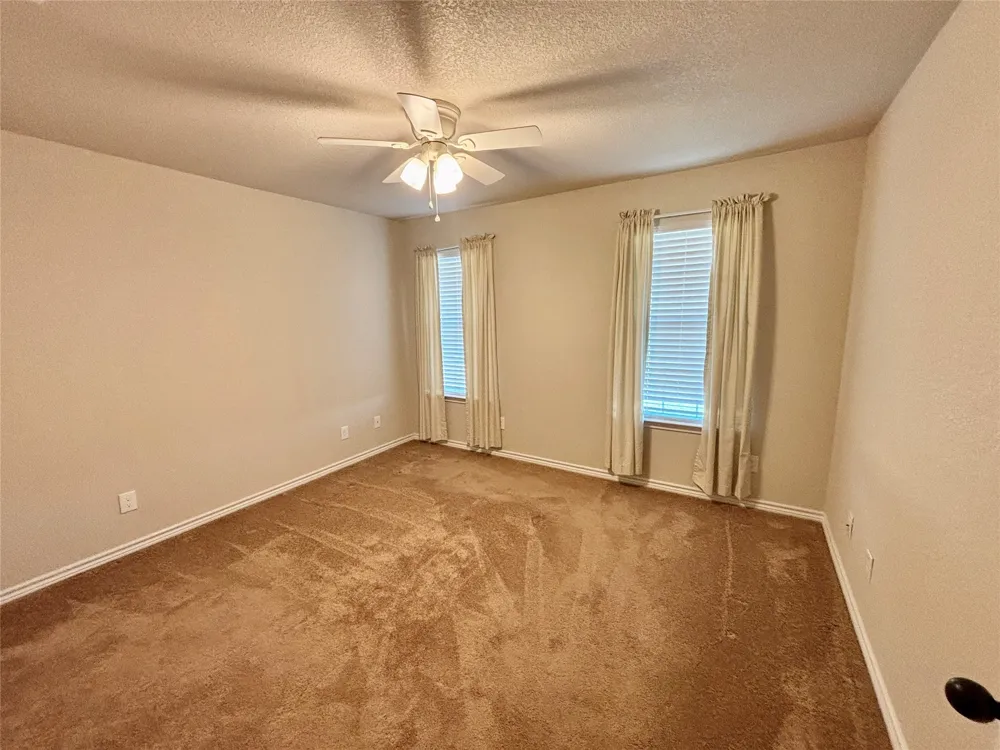 3740 CR 127 Gatesville, TX 76528