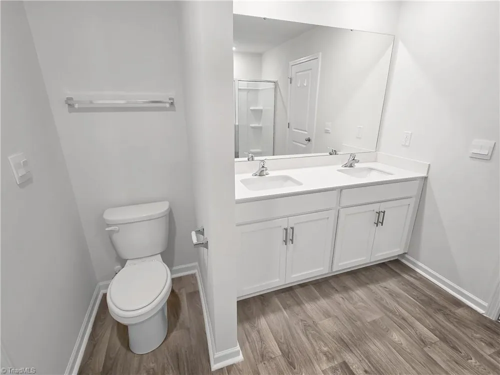 1108 Evelynnview Lane Kernersville, NC 27284