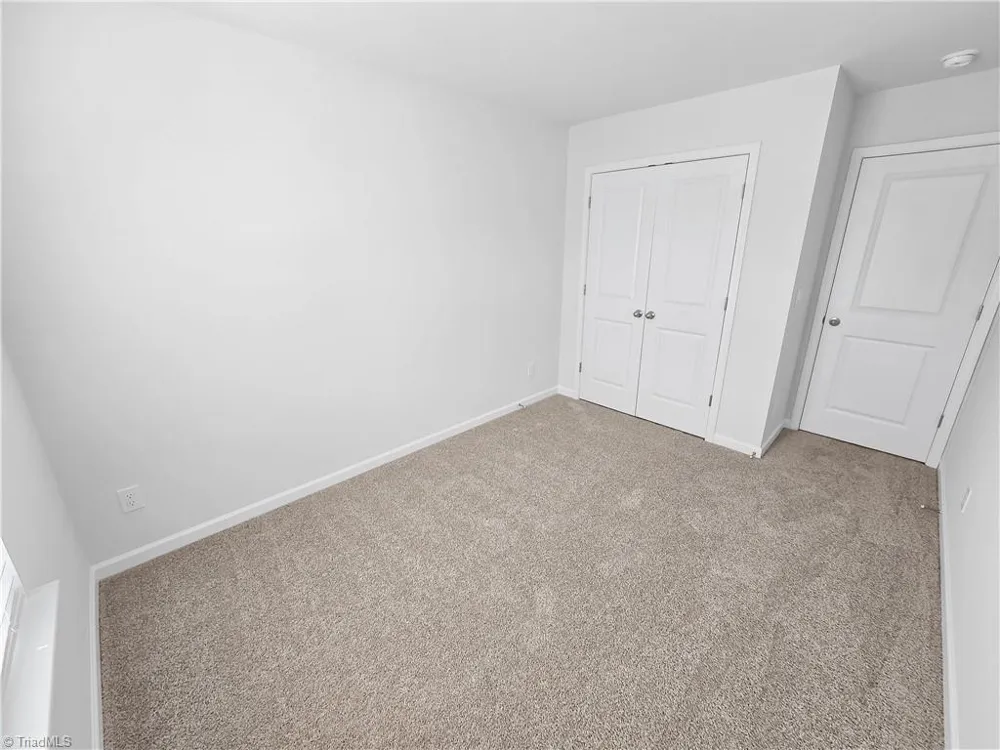 1108 Evelynnview Lane Kernersville, NC 27284