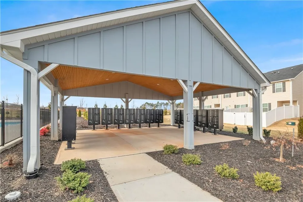 1108 Evelynnview Lane Kernersville, NC 27284