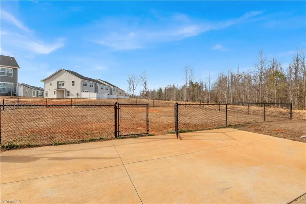 1108 Evelynnview Lane Kernersville, NC 27284