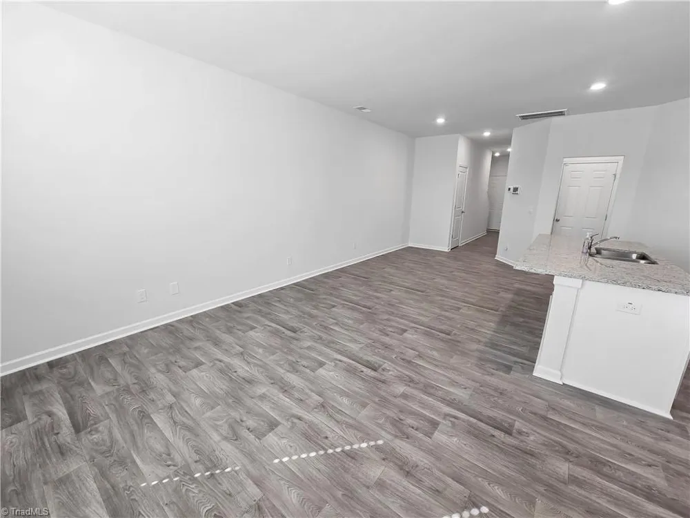 1108 Evelynnview Lane Kernersville, NC 27284